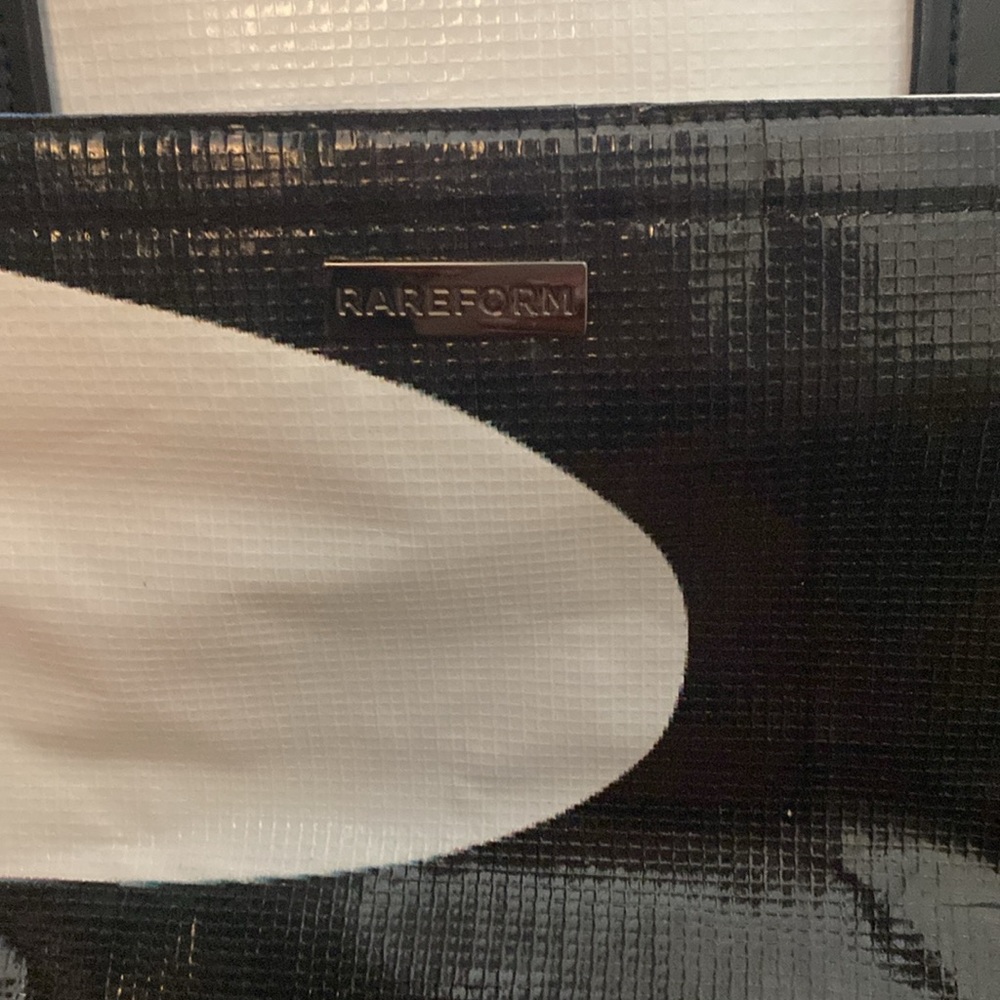 Rareform Maya tote Cross-Body bag - Picture 2 of 5